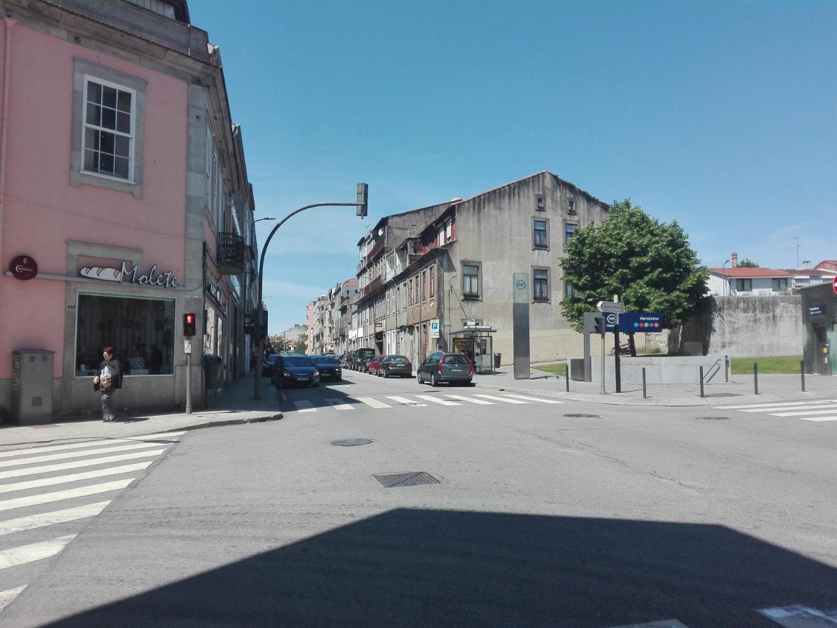 St. Johns Alley Of Poetry And Imaginary Cats OOporto Esterno foto
